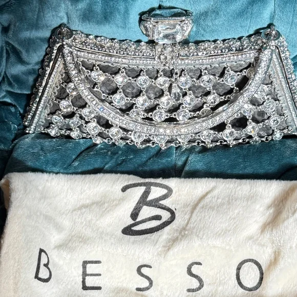 Besso Silver Snakeskin Crystal Evening Clutch – Elizabeth Taylor Design - Picture 2 of 11